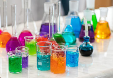 Magia kolorów w probówce – warsztaty pH